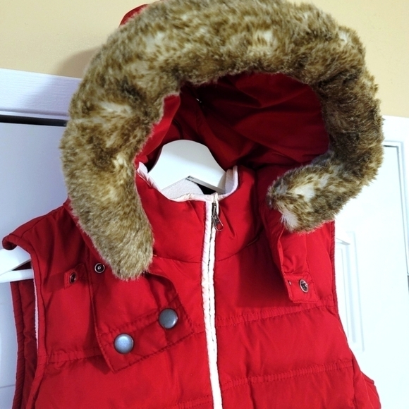 Ann Taylor Loft Puffer Down Vest Removable Hood in Red Size Medium - Picture 2 of 11